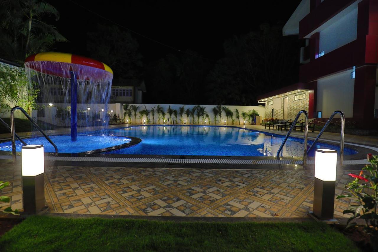 Imperial Grande Resort Lonavala Exterior photo