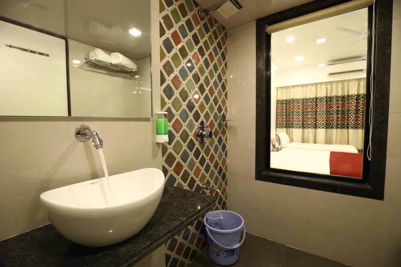 Imperial Grande Resort Lonavala Exterior photo