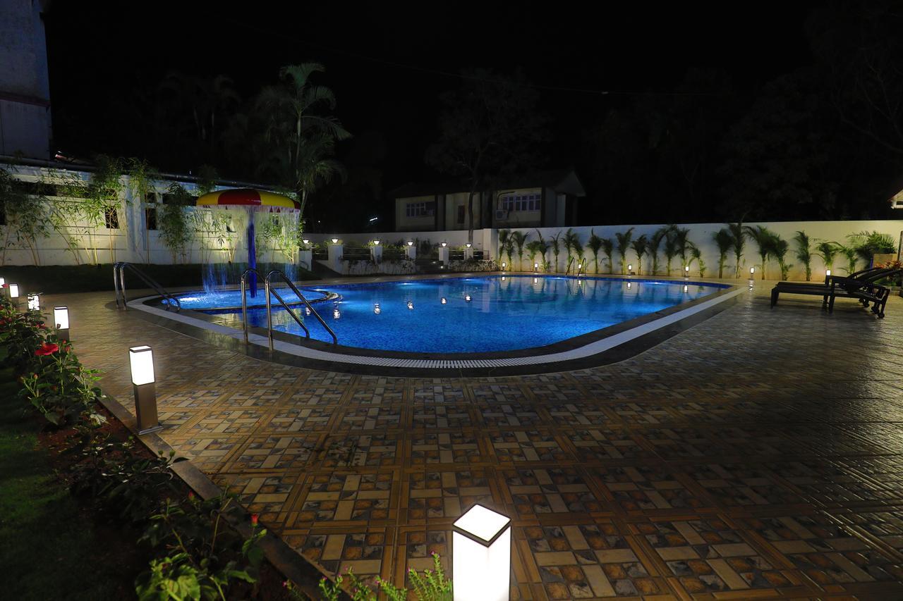 Imperial Grande Resort Lonavala Exterior photo